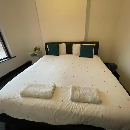 בית אירוח Bs11 Large Double בריסטול
